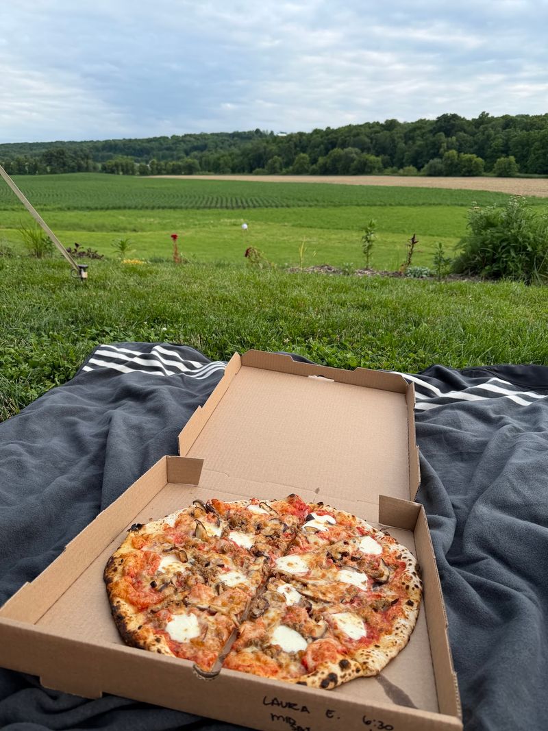 Luna Valley Farm, Decorah