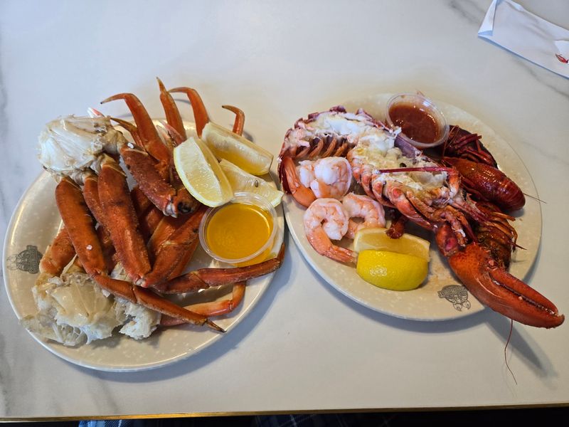 Snow Crab Legs Give Seafood The Clearest Headliner