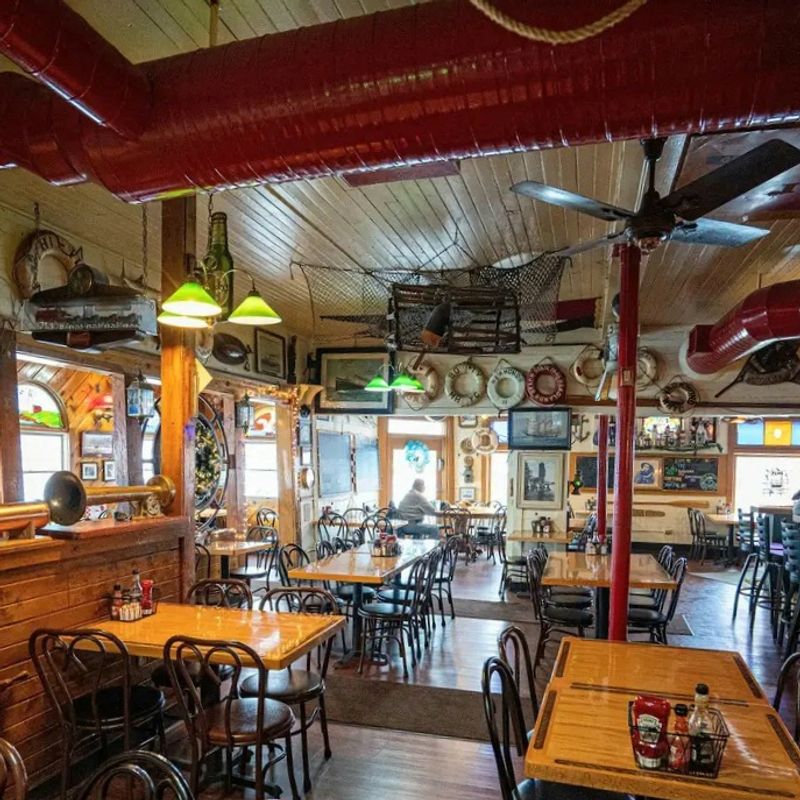 The Nautical-Themed Cottage Spot