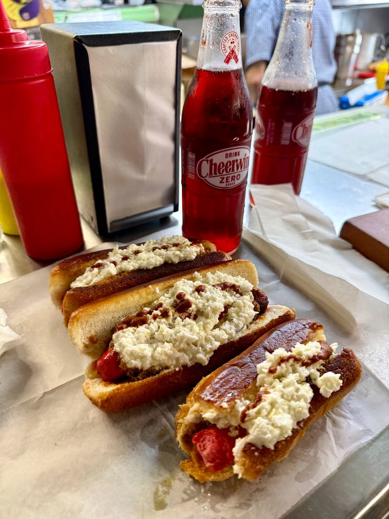 Pulliam's Hot Dogs (Winston-Salem)