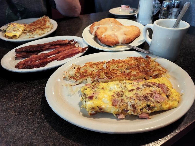 Moore's Family Restaurant, Ogden