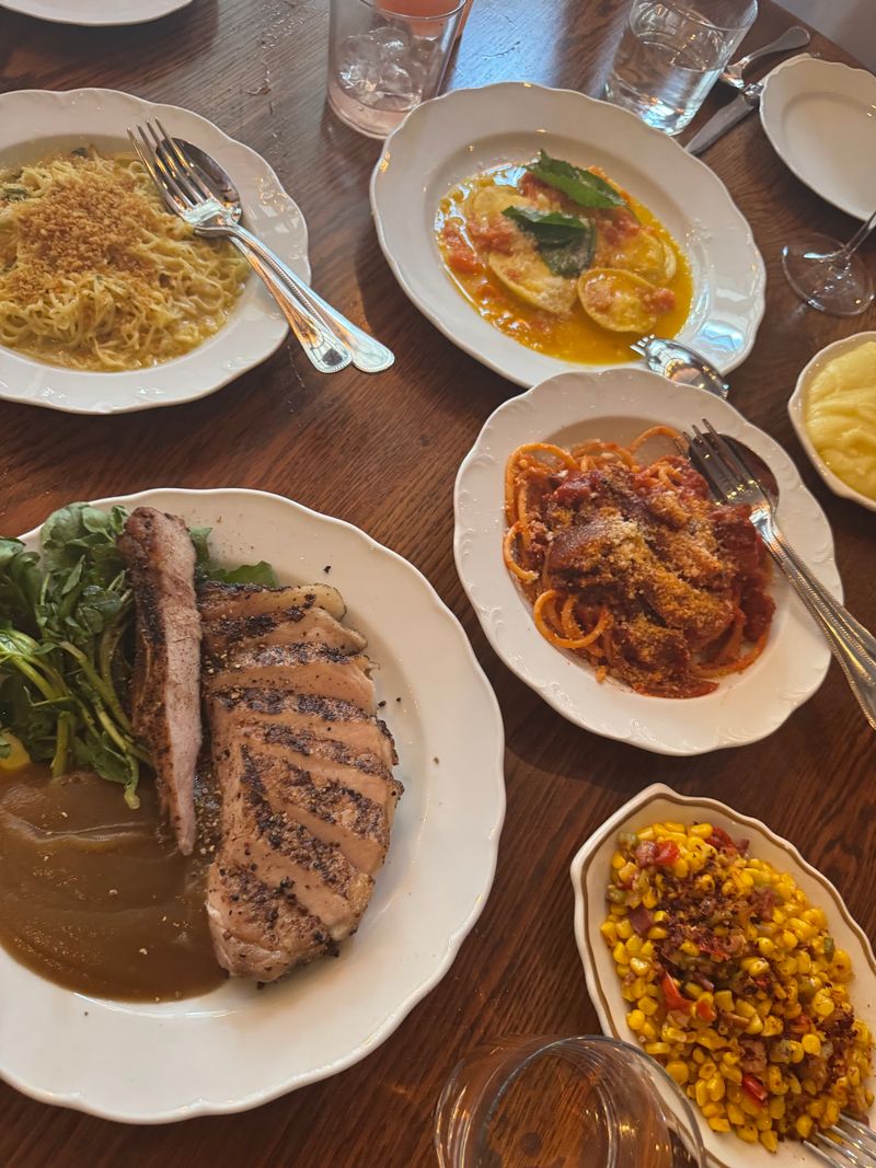 Antoine's Restaurant