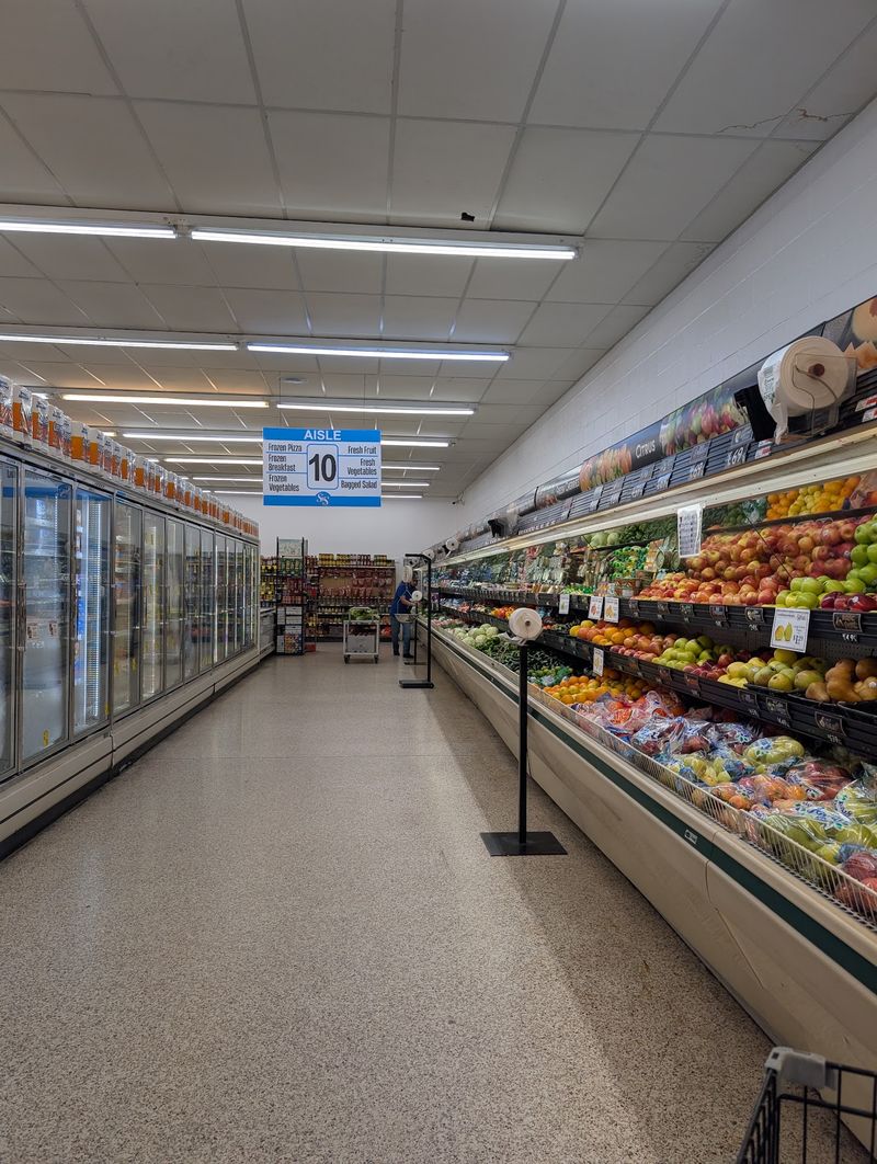 S & S Supermarket, Clovis