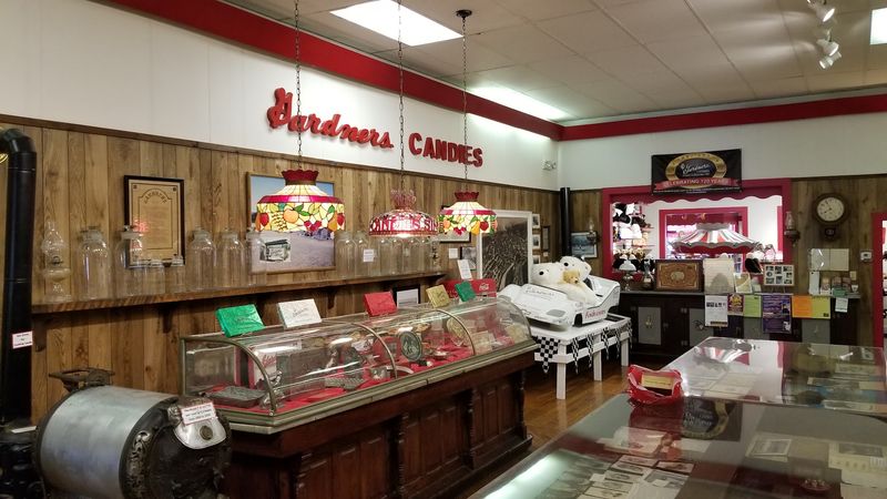 Gardners Candies, Tyrone, PA