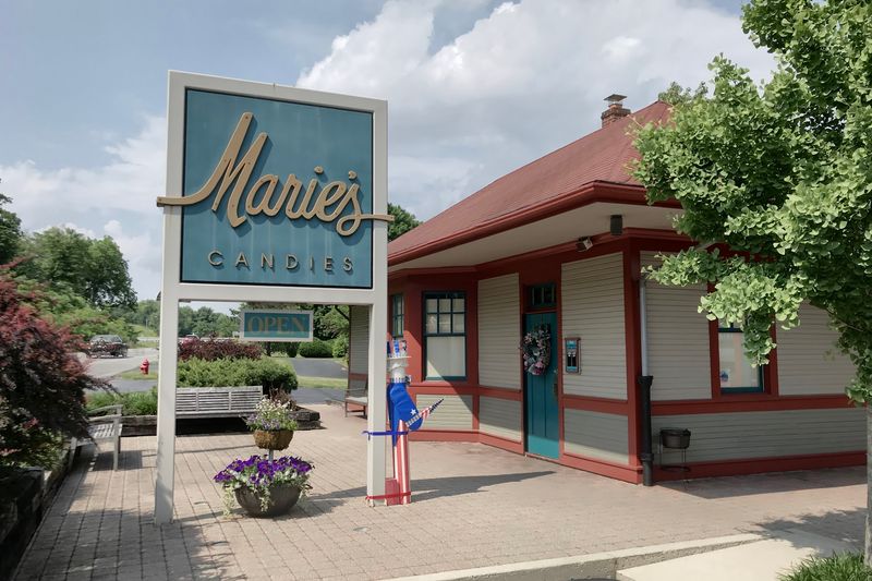 Marie's Candies, West Liberty, OH
