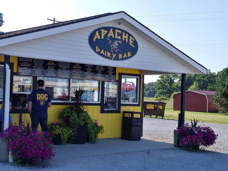 Apache Dairy Bar, Sherwood, OH