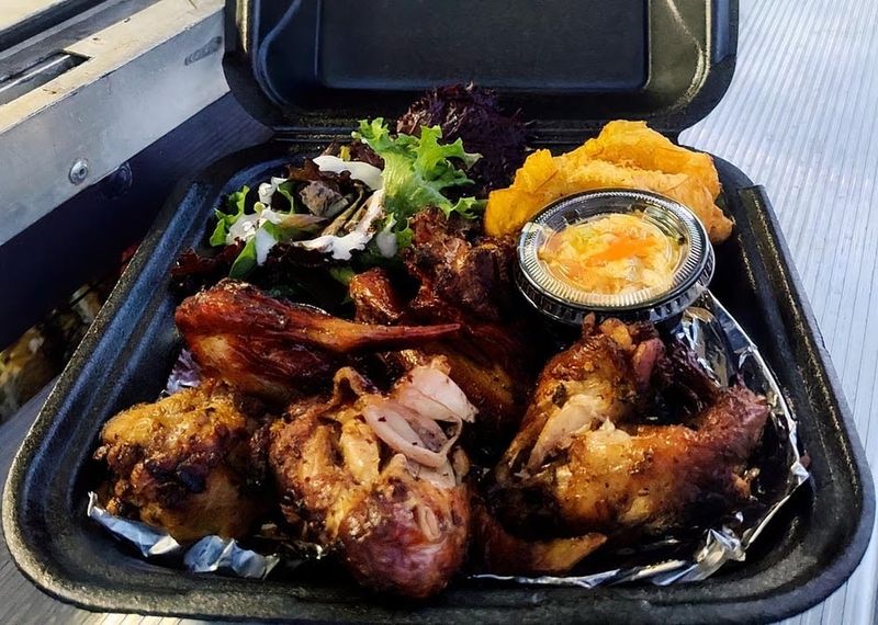 Mr Pikliz Food Truck, North Miami, FL