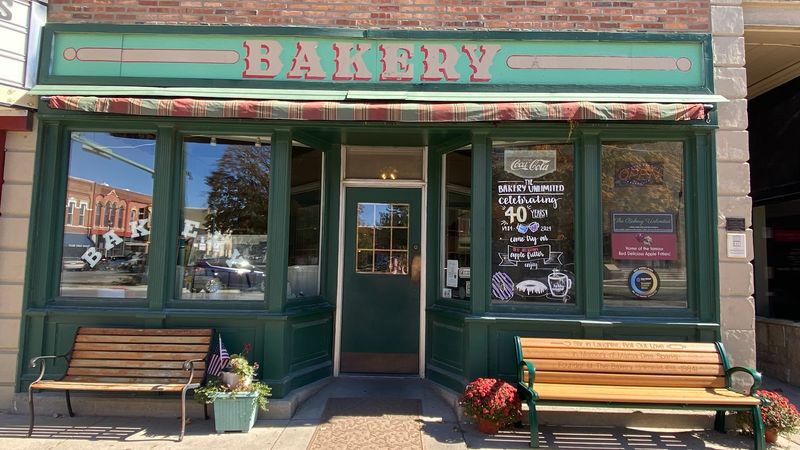 The Bakery Unlimited, Winterset