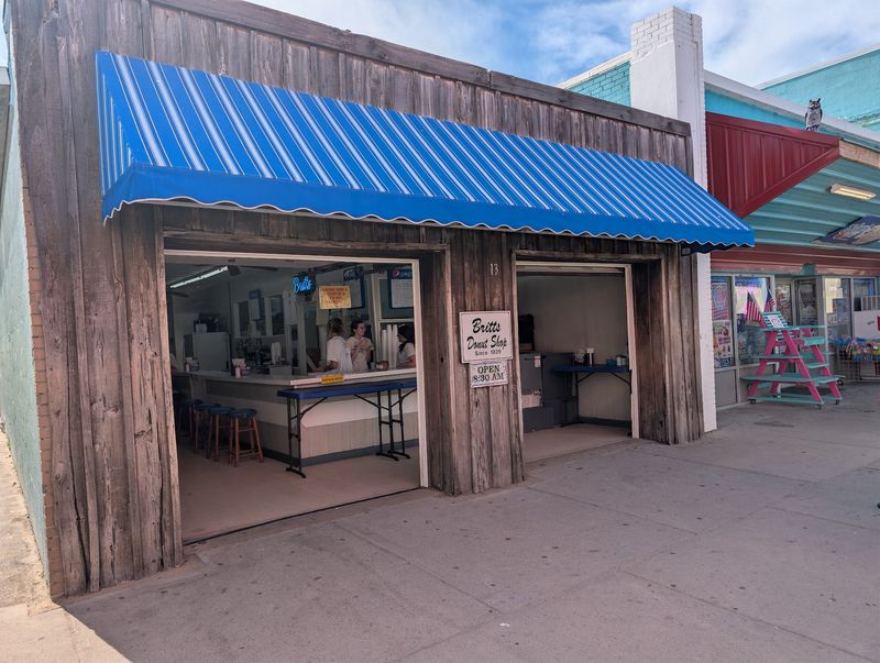 Britt's Donut Shop (Carolina Beach)