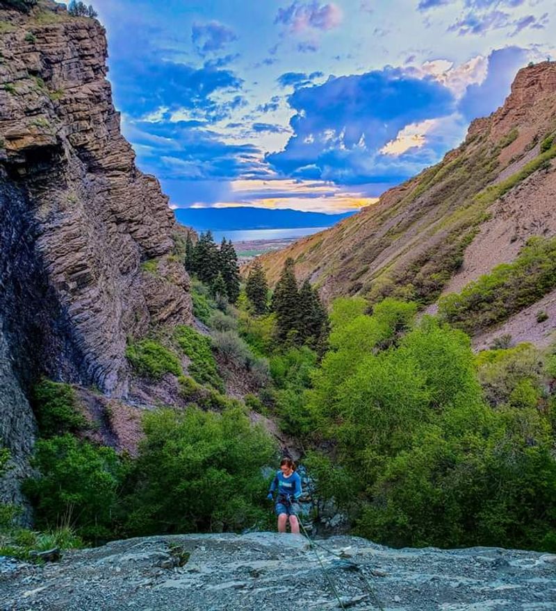 Battle Creek Falls Trail Head, Pleasant Grove