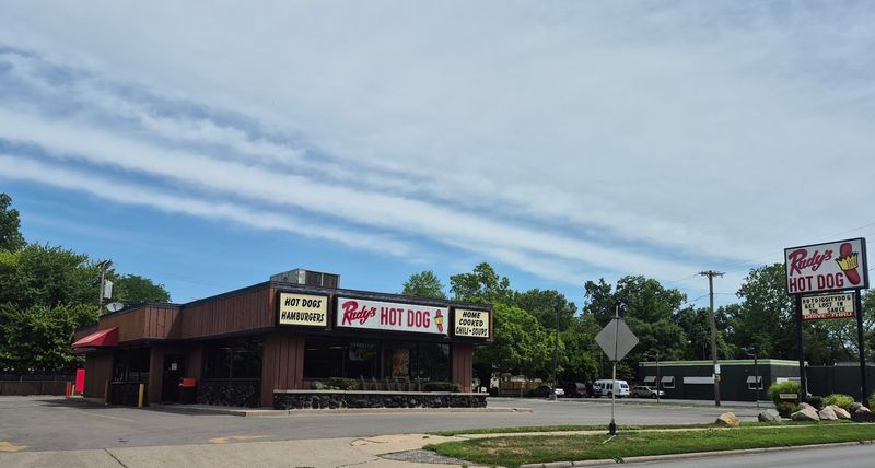 Drive Thru Convenience for Coneys on the Go