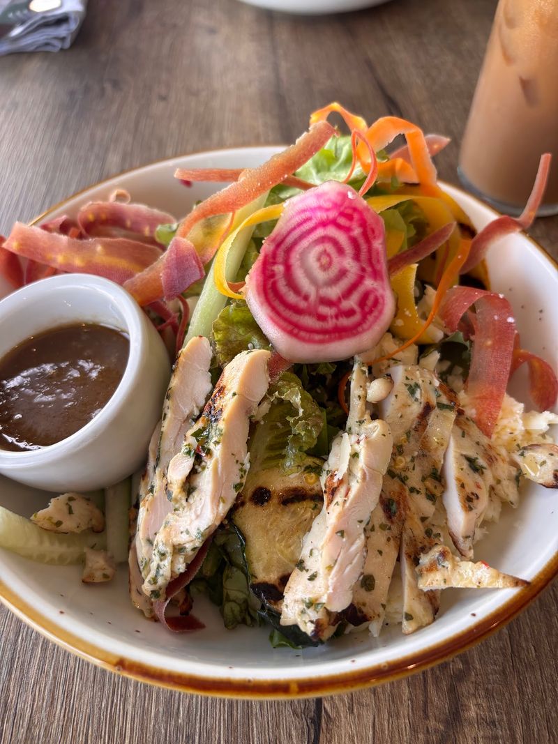 Sunday Mornings Are The Closest Thing To Brunch