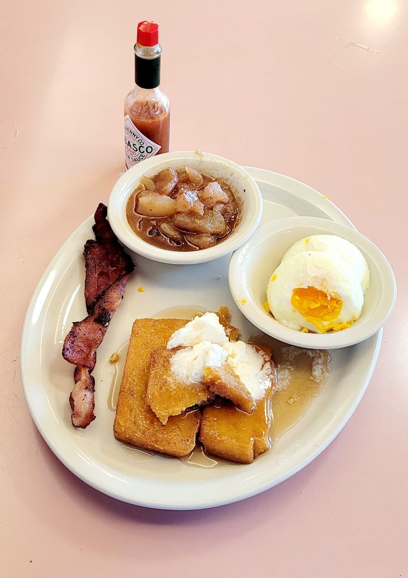 Fried Apples Bring Cinnamon Season To The Plate