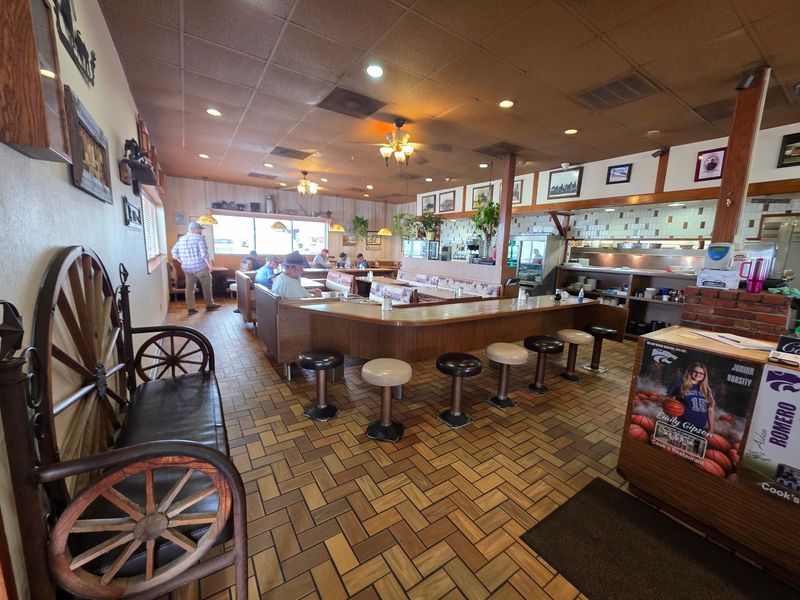 Cook's Restaurant, Clovis