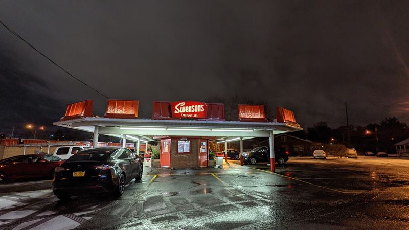 A Drive-In Landmark on Cuyahoga Falls Avenue