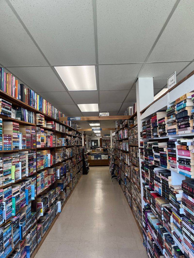 Dean's Books, Topeka, Kansas