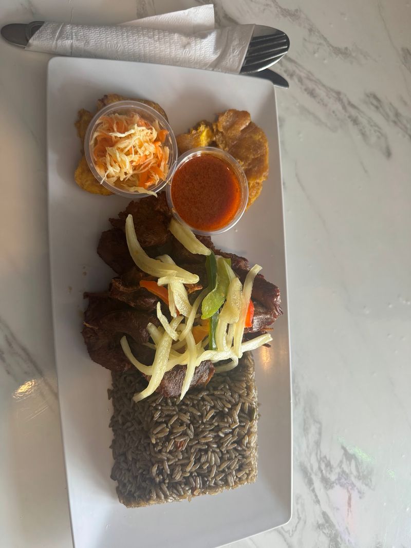 Lakayanm Caribbean Restaurant, Orange Park, FL