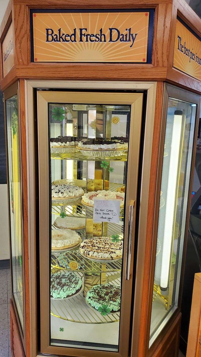 Kathy's Pies & Bakery, Cedar Rapids