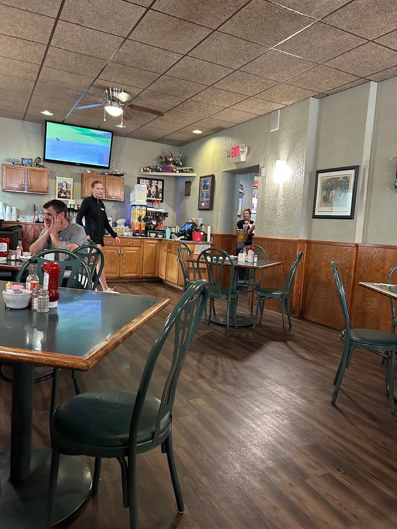 A Casual, Family-Friendly Atmosphere