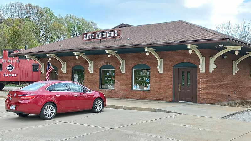 Mantua Station Drug Co, Mantua, OH