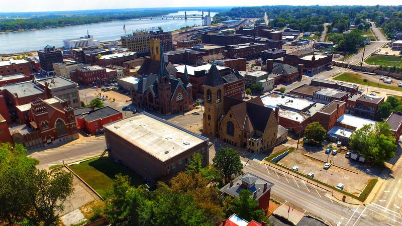 The River City That Governed A Territory