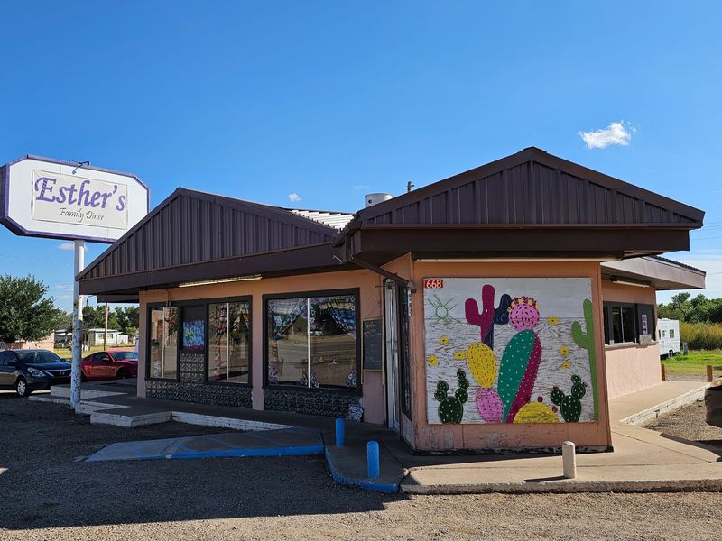Esther's Family Diner, Fort Sumner
