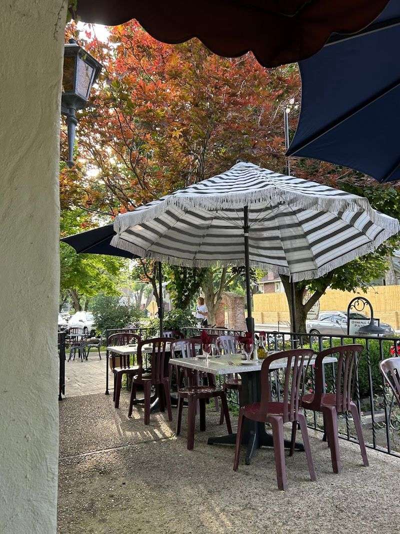 The Garden Dining Experience Has Its Own Appeal