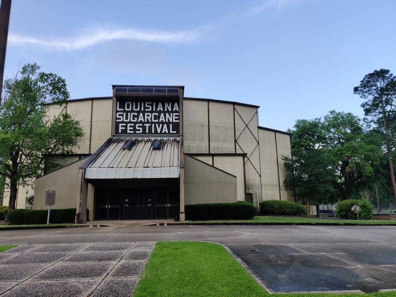 Downtown New Iberia Turns Into Sugar Country