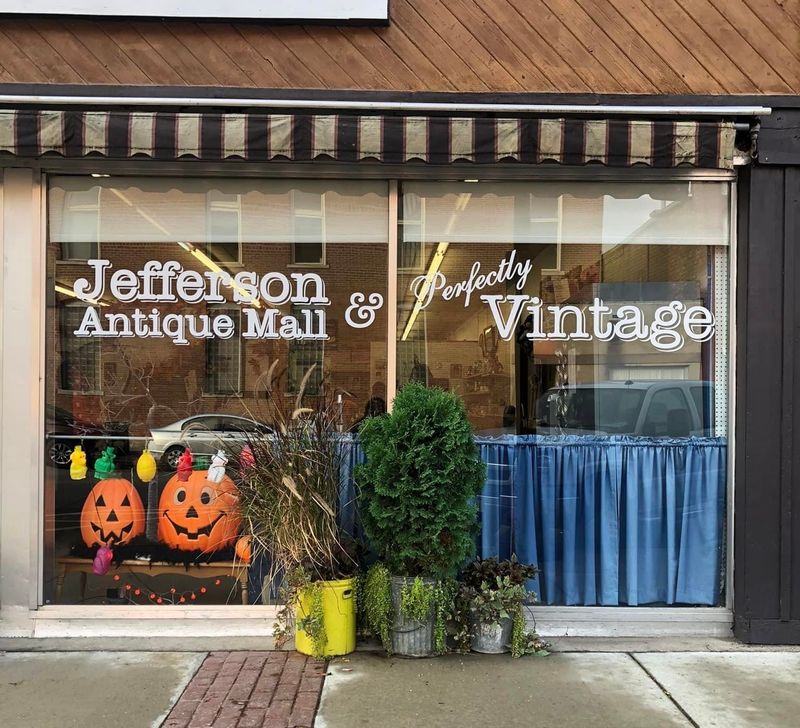 Jefferson Antique Mall, Mount Pleasant