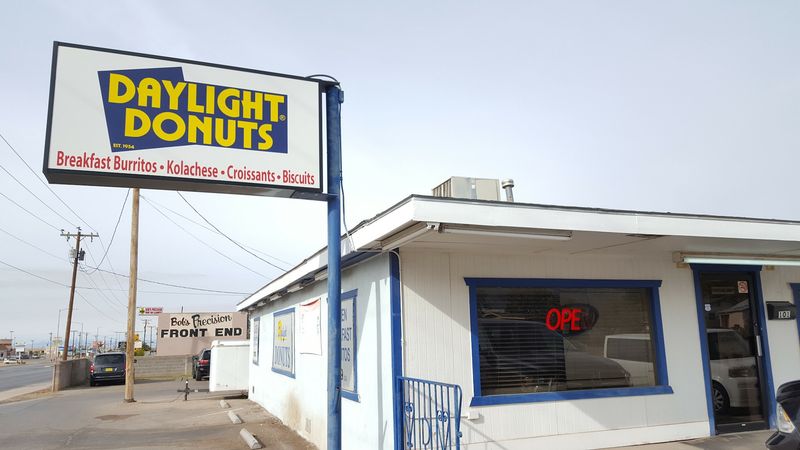Daylight Donuts, Alamogordo