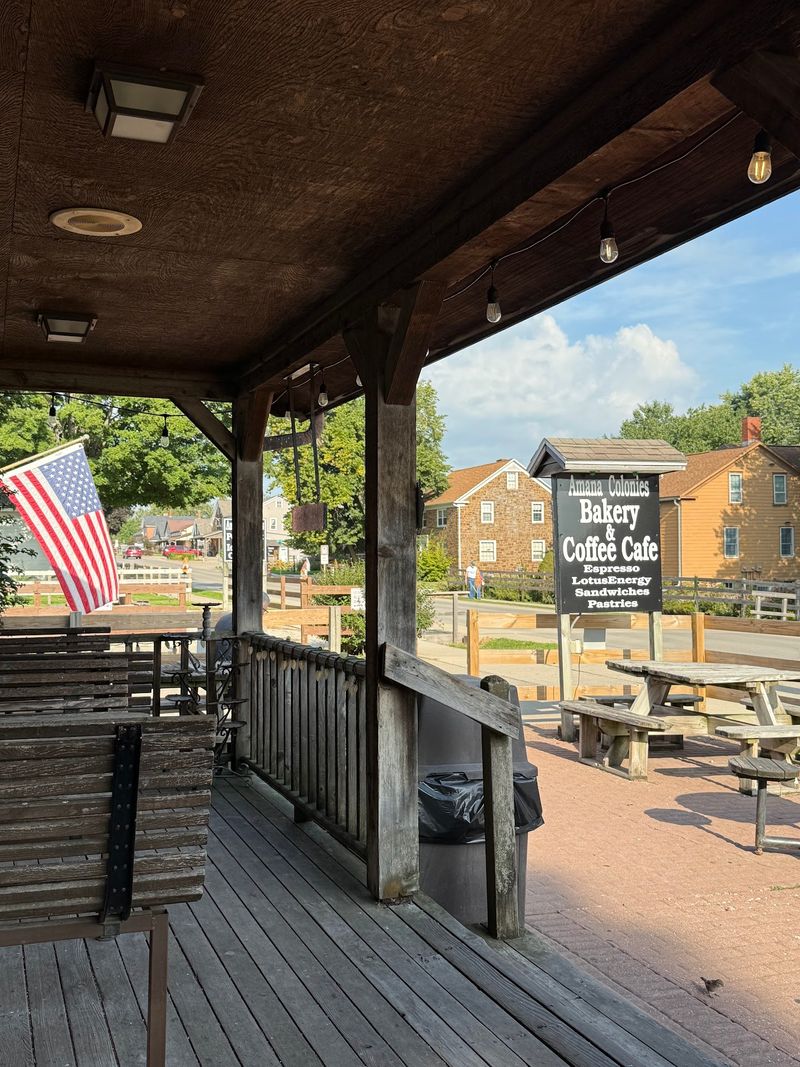 Amana Colonies Bakery and Cafe, Amana