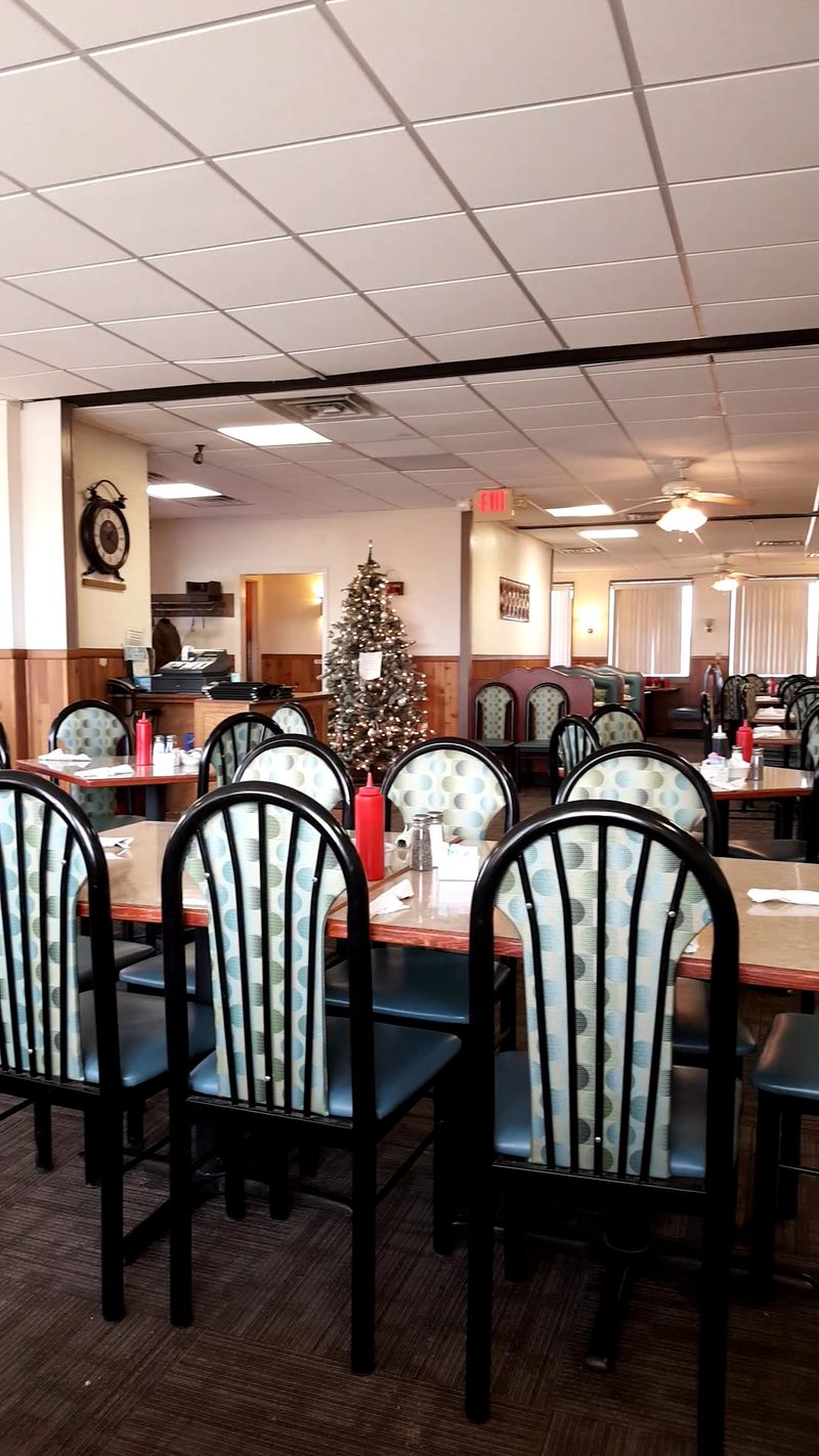 Vinton Family Restaurant, Vinton