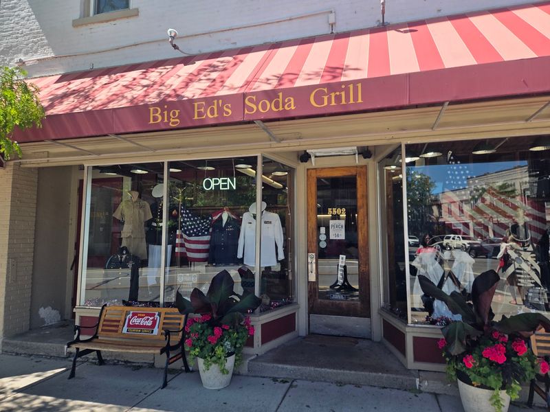 Big Ed's Soda Grill in Vermilion, OH
