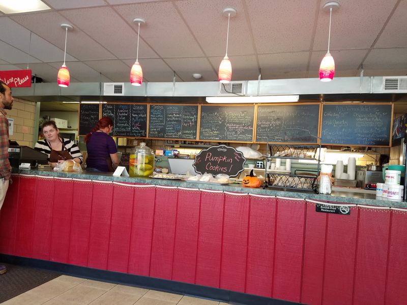 Cafe Express Deli, Davenport