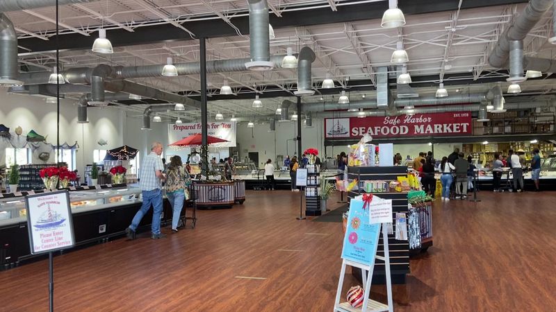 Safe Harbor Seafood Market, Atlantic Beach