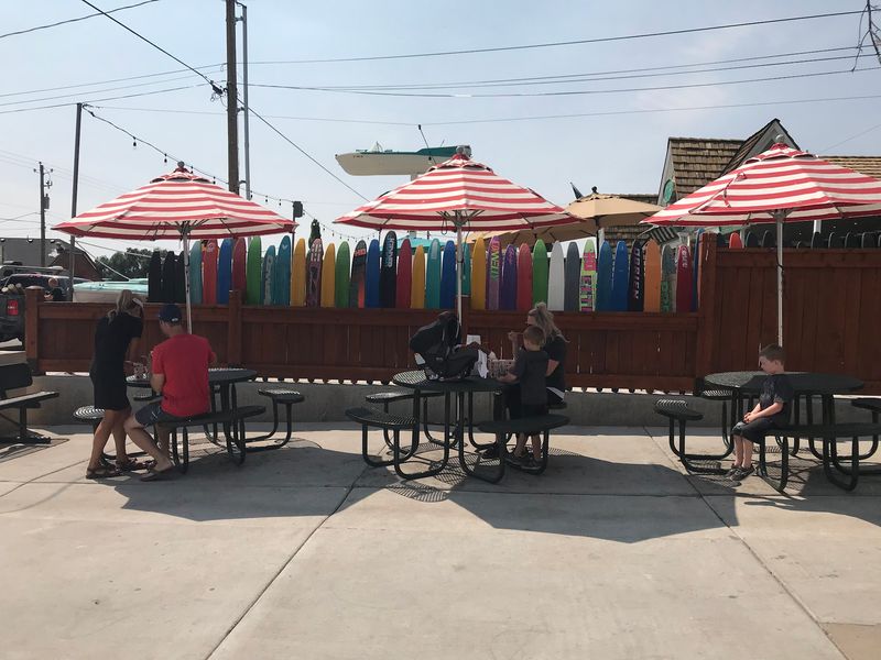 Outdoor Tables Fit The Lake Town Mood