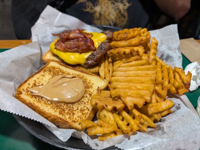 Sandwiches, Tenderloins, And The French Dip Crowd