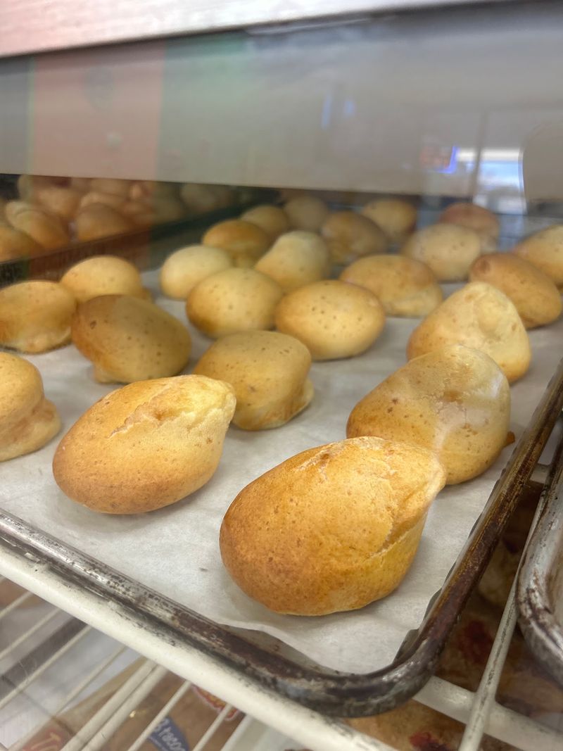 Antojitos Colombianos Panaderia, Jacksonville, FL