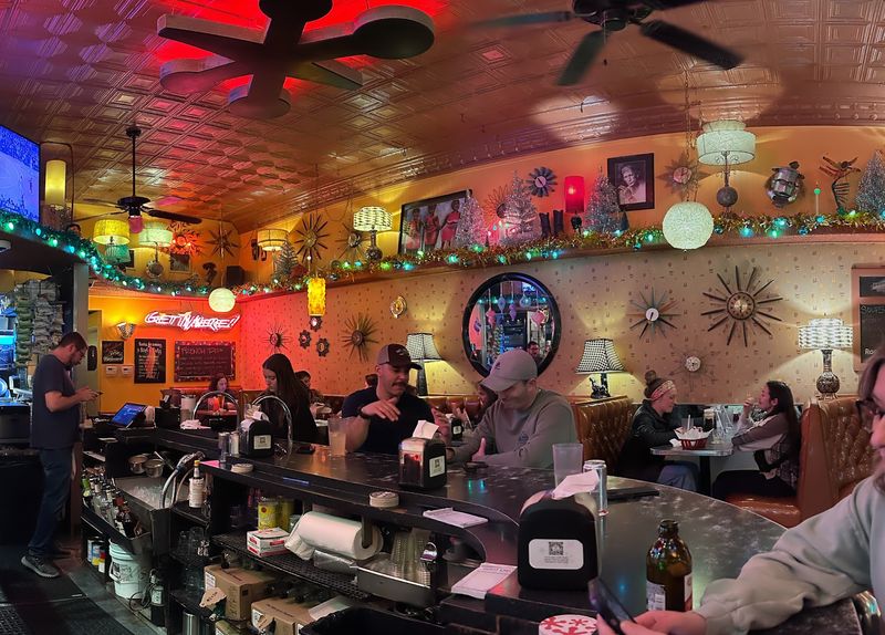 Rock-A-Belly Bar & Deli, Manhattan