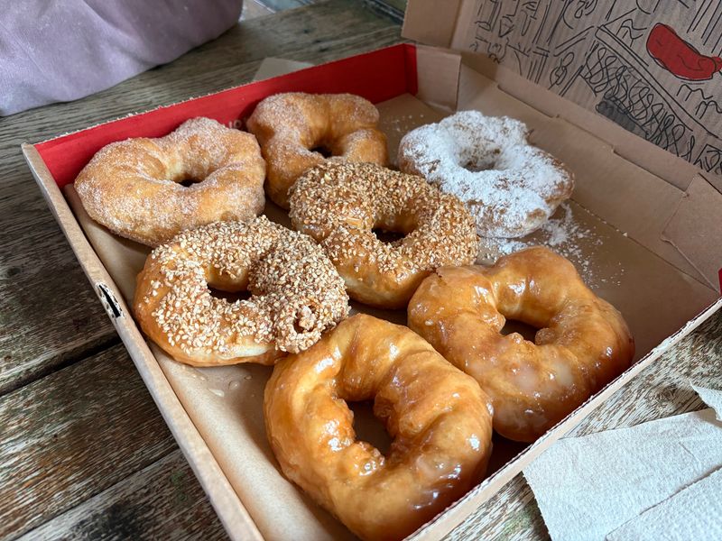 Hole Doughnuts (Asheville)