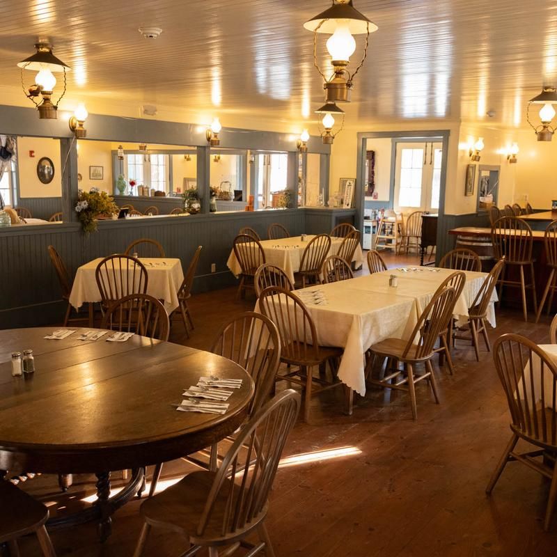 The Bella Union Restaurant & Parlor