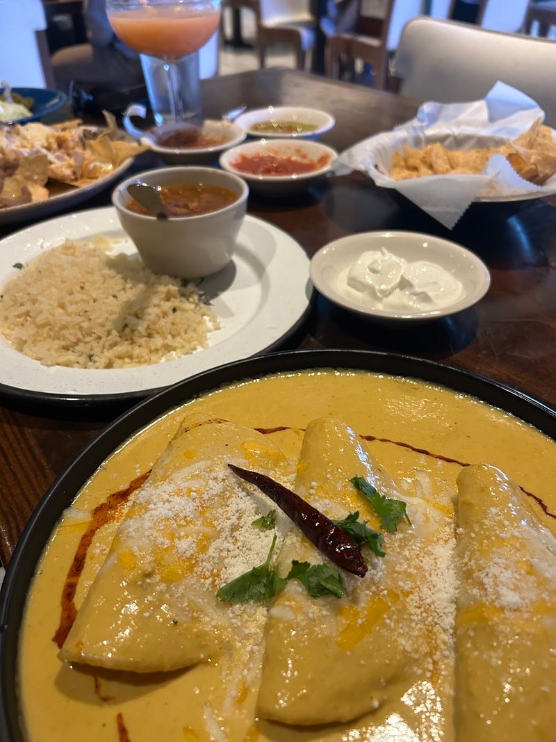Nogal Mexican Cuisine & Bar