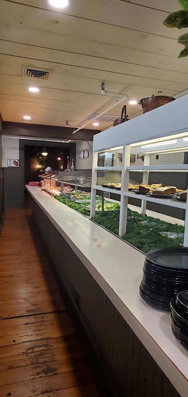 The Salad Bar Adds A Fresh Angle To The Spread