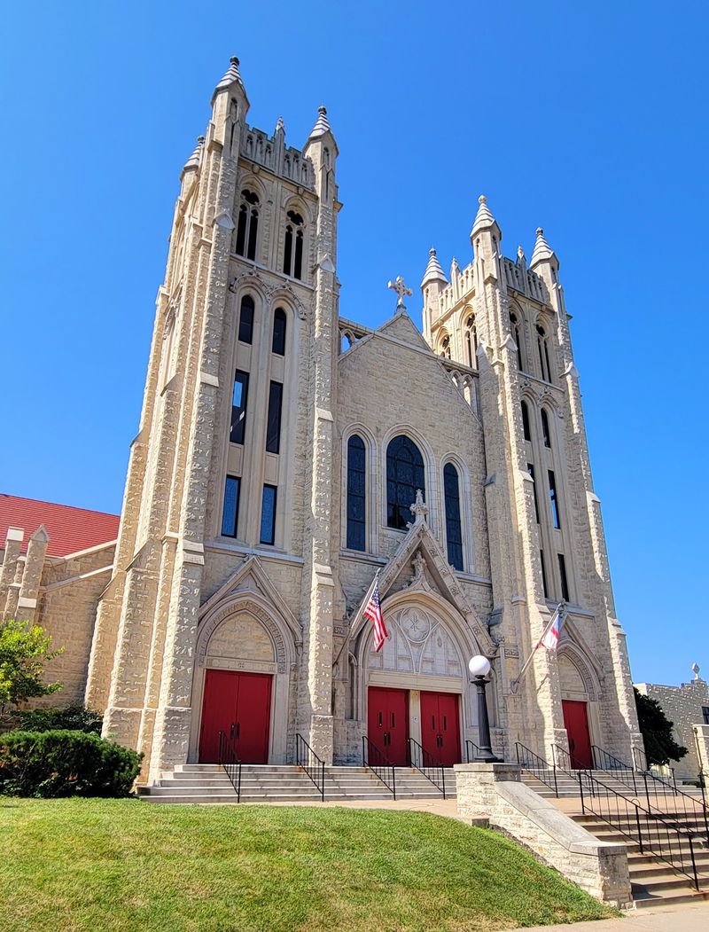 Grace Episcopal Cathedral, Topeka