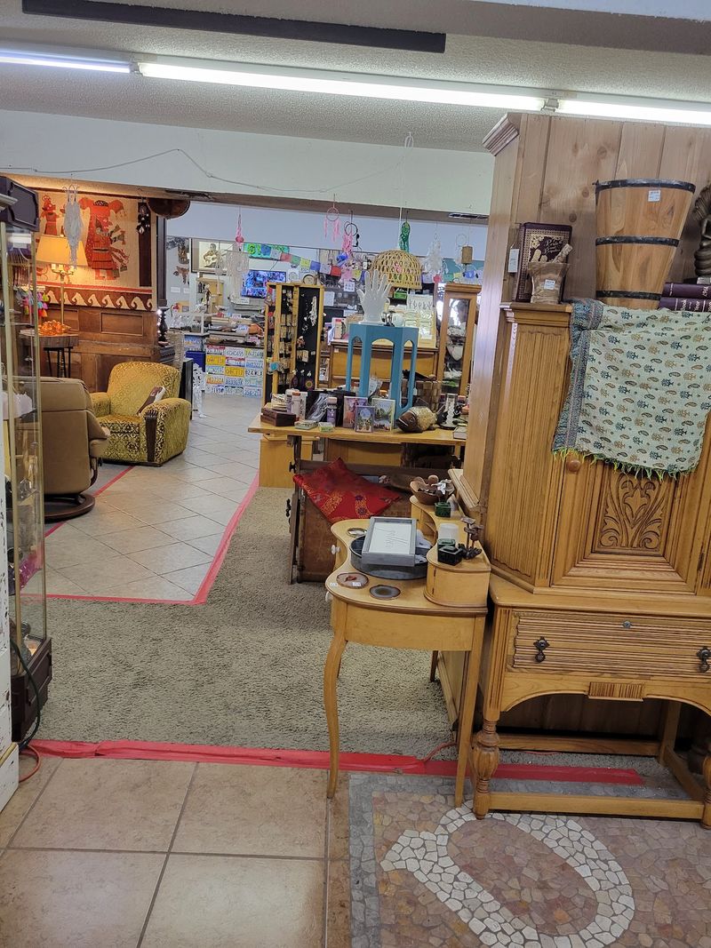 Gypsy Emporium Antique Mall, Hurricane, UT