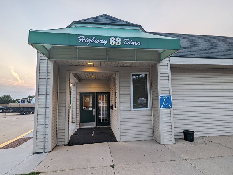 Highway 63 Diner, Waterloo