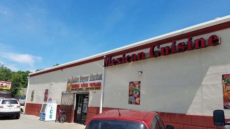 La Unica Supermarket - Topeka