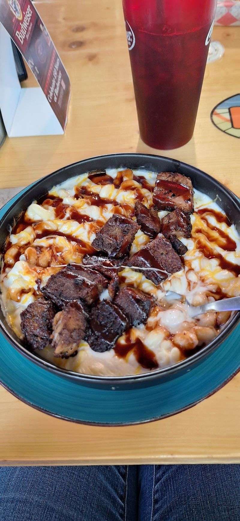 Burnt Ends And Mac Turn Up On Most Tables