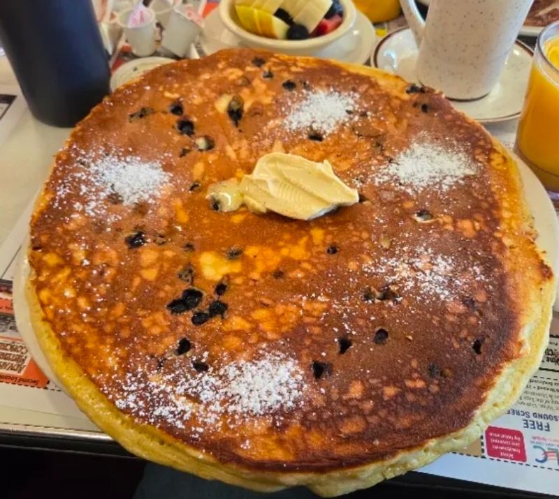 Hubcap Pancakes and Their Legendary Size