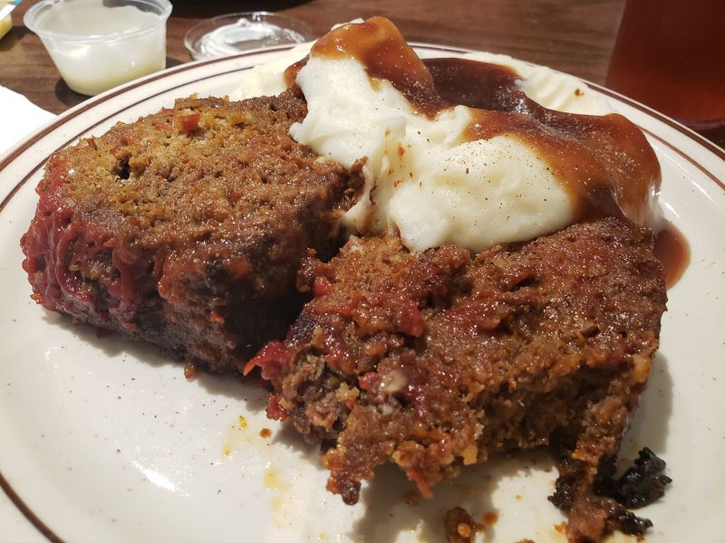 Meatloaf That Keeps People Coming Back